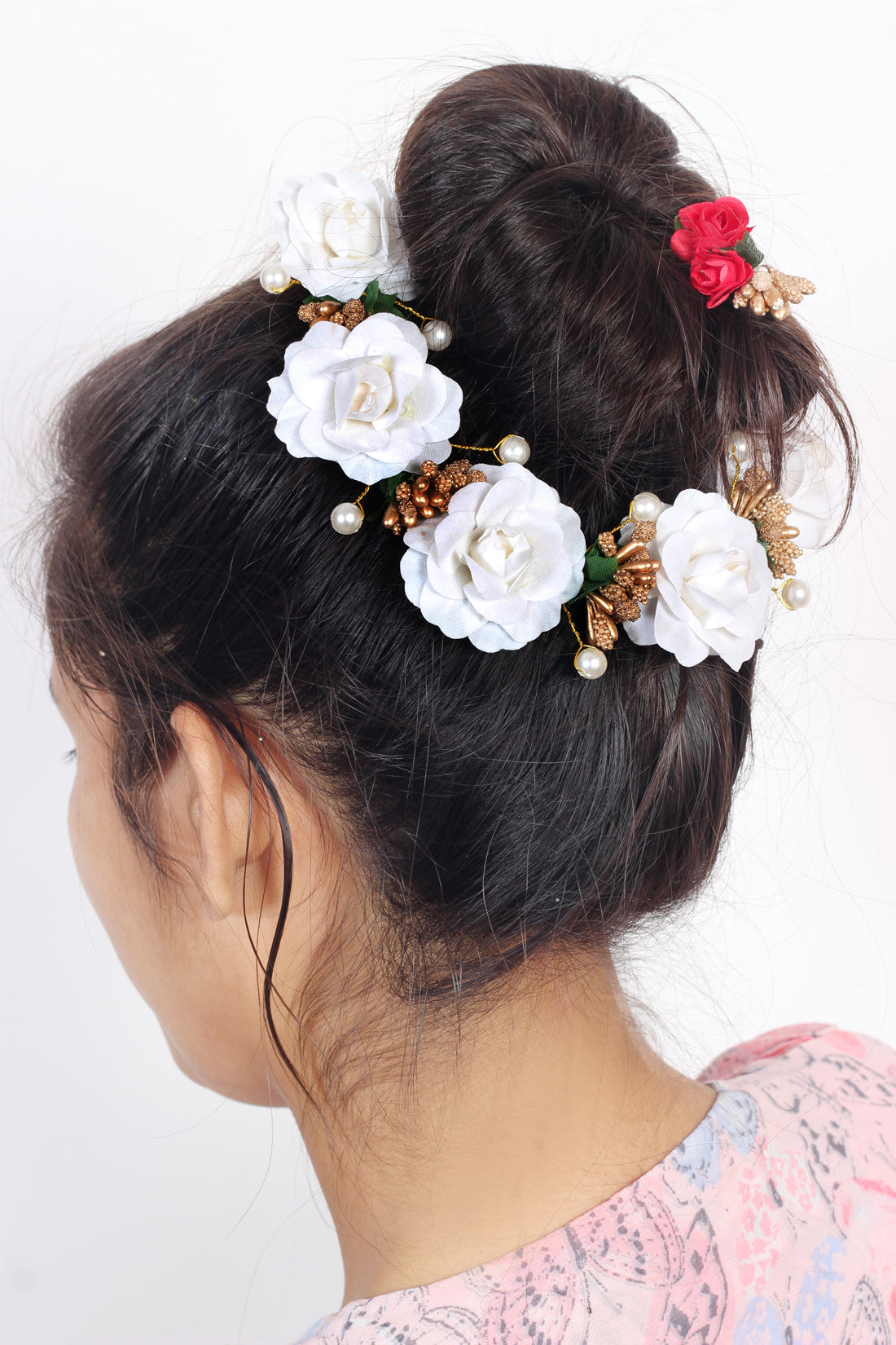 Artificial Flower gajra Hair Bun Accessories for Occasion/Festival, Beautiful Flower with Golden Peal bun Accessories for Women